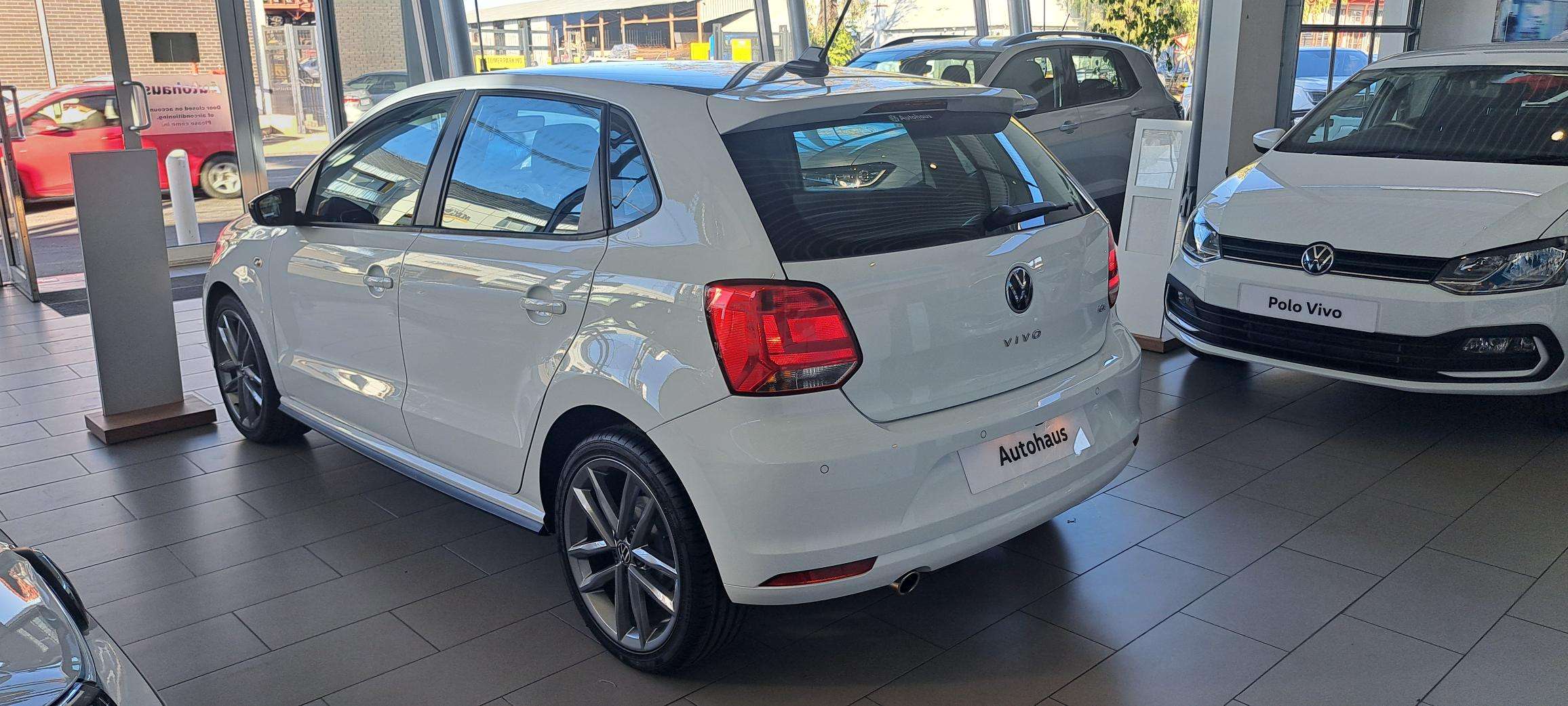 POLO VIVO 1.0 TSI GT