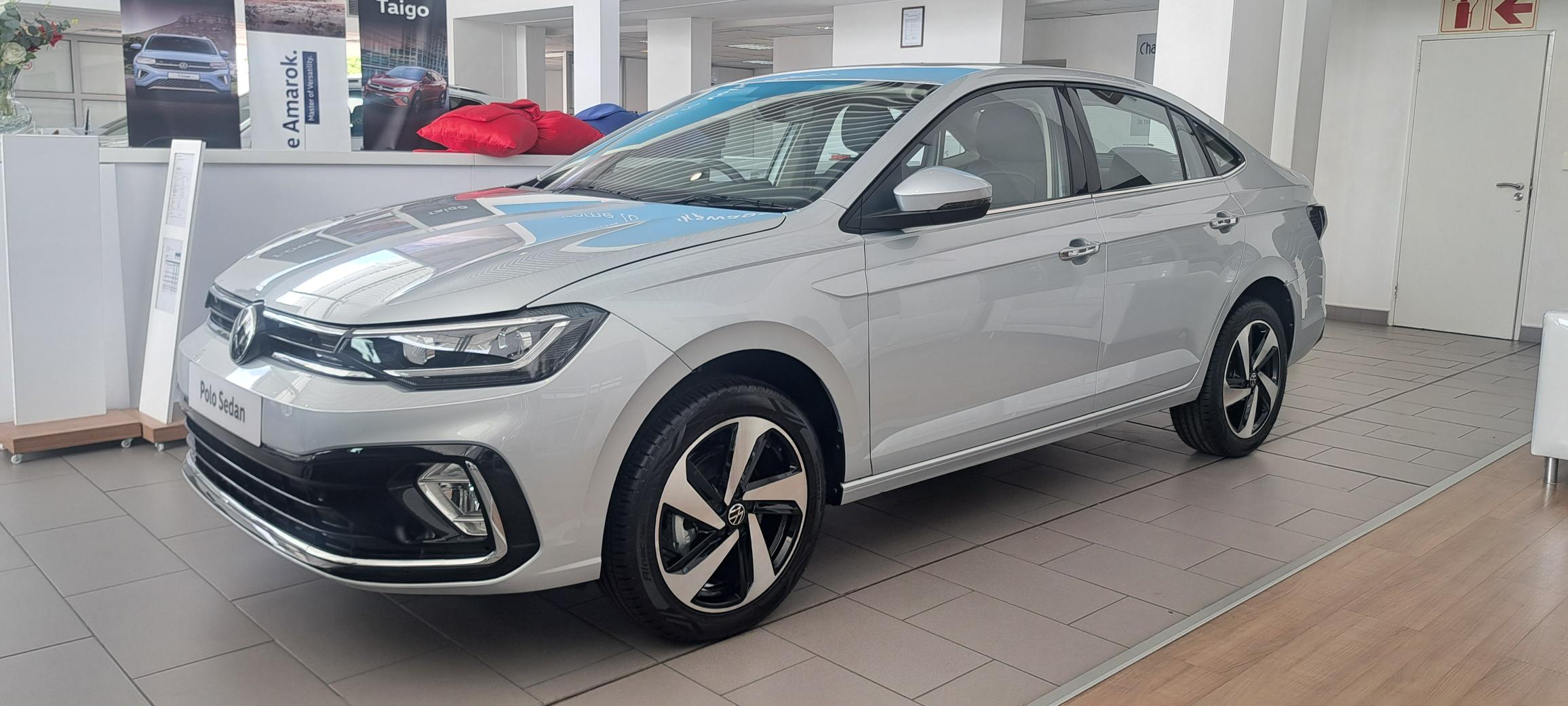 Demo Polo Sedan 1.0 TSI Style Tiptronic