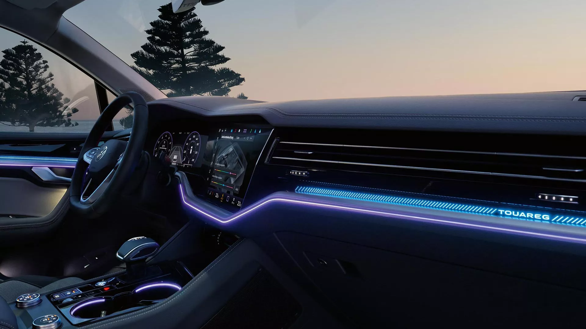 View of the background lighting with illuminated decorative trims in the VW Touareg Elegance.