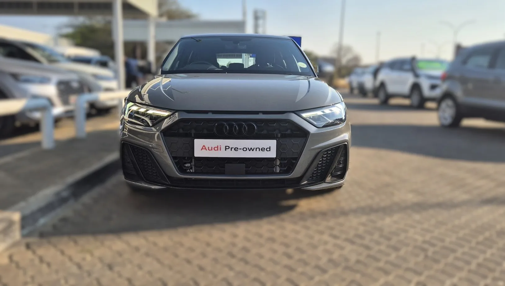 AUDI A1 SPORTBACK TFSI S TRONIC BLACK EDITION
